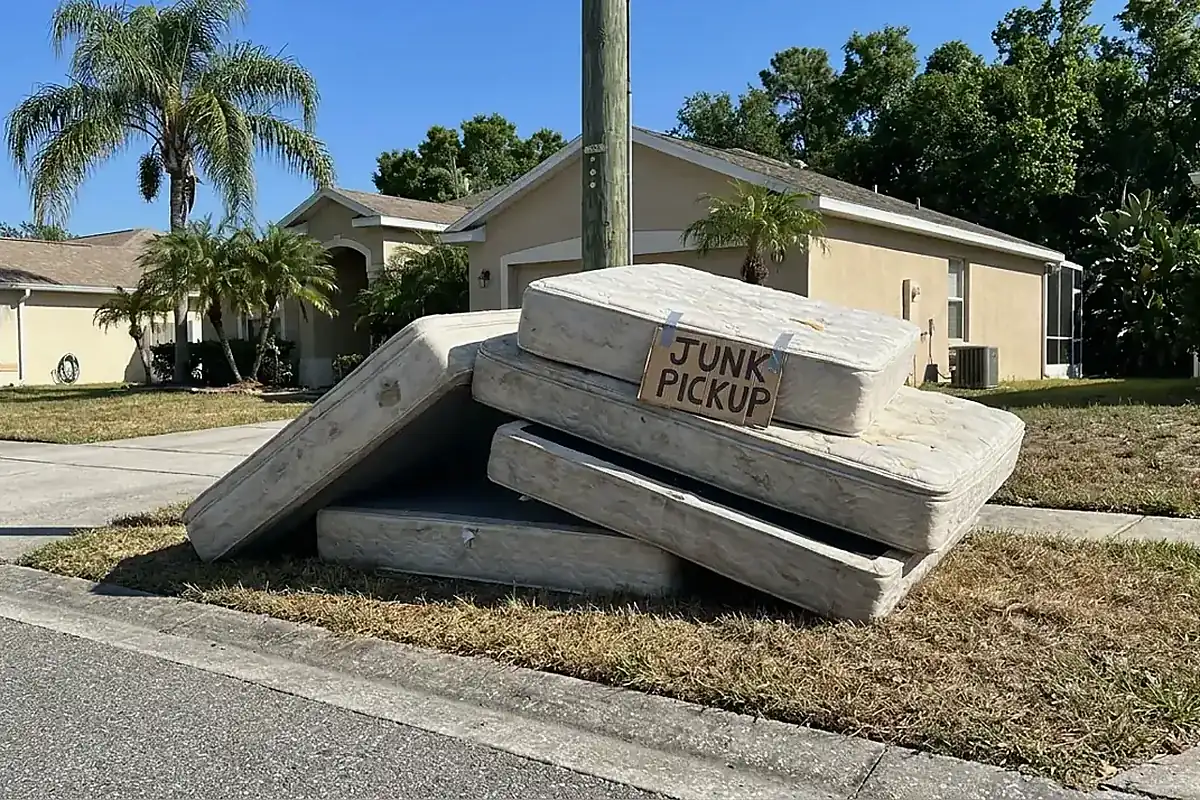 Mattress Disposal Rental Turnover for Mattress Disposal in Pine Hills